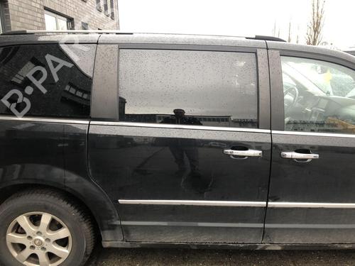 Used Right slide door LANCIA VOYAGER MPV (404_) 2.8 CRD (RT, 53) (163 hp) 31791366