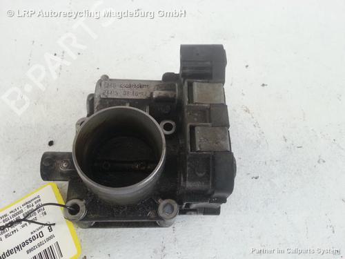 Boîtier papillon FIAT GRANDE PUNTO (199_) 1.4 (199AXB11, 199AXB1A, 199BXB1A, 199AXL1A) (77 hp) 31778529