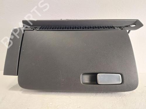 Used Glove box AUDI A1 Sportback (8XA, 8XF) 1.2 TFSI (86 hp) 31788013