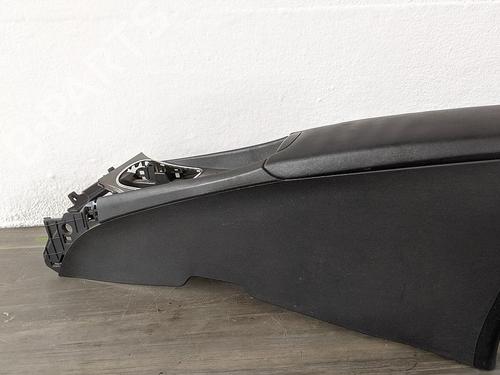 Armrest / Center console TOYOTA AVENSIS Estate (_T27_) 2.2 D-4D (ADT271_, ADT271R) | BP31785261I20 