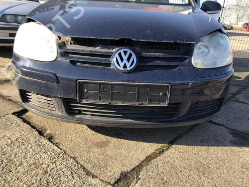 Used Front bumper Front bumper VW GOLF V (1K1) 1.6 (102 hp) 33028209 33028209