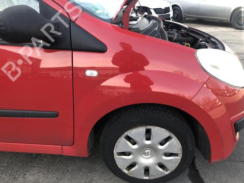 right-front-fenders-renault-twingo-ii-cn0_-2007-32868701 main image