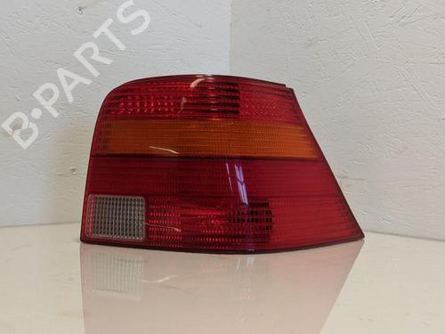 Used Right taillight NISSAN PRIMERA Hatchback (P11) 1.8 16V (114 hp) 31786672