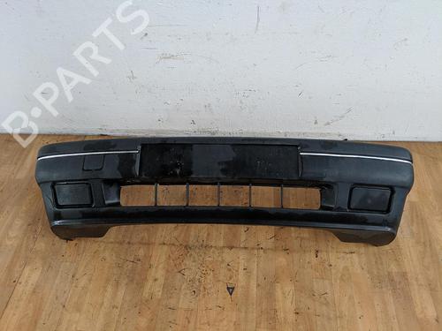 Used Front bumper VW POLO Coupe (86C, 80) 1.0 Cat (45 hp) 31782957