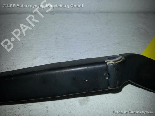Vindspejlsviskerarm VW POLO IV (9N_, 9A_) 1.2 12V (64 hp) 31778477