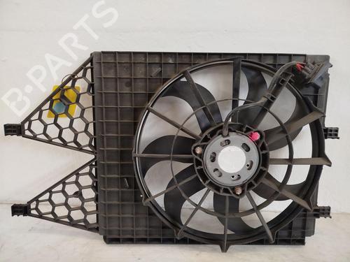 Electro ventilador NISSAN PRIMERA Hatchback (P11) 1.8 16V (114 hp) 31789812