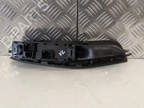 Left front window switch FORD FOCUS III Turnier 2.0 TDCi | BP31784713I27 