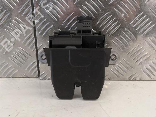 Bakluke lås FORD FOCUS III Turnier 2.0 TDCi (150 hp) 31784715