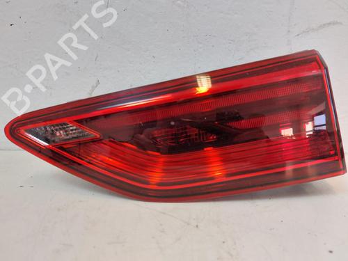 Højre baglygte bagklap VW GOLF VIII Variant (CG5, DB5) 1.0 TSI (110 hp) 31789729