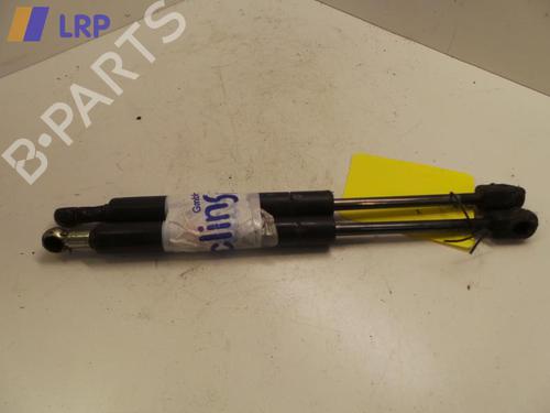 Used Hood lift support AUDI 80 B4 Saloon (8C2) 2.0 (90 hp) 31776327