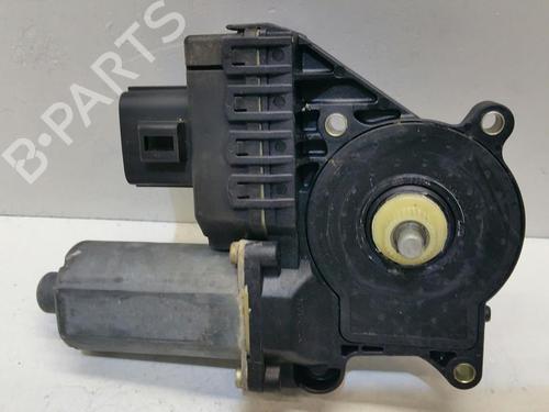 right-front-window-motor-nissan-primera-hatchback-p11-1996-1997-1998-1999-2000-2001-2002-33005505 main image