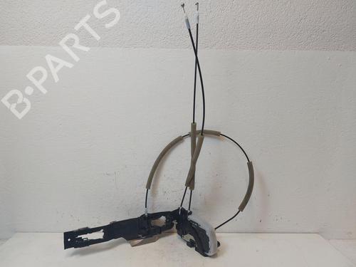 front-right-lock-nissan-leaf-ze1-2017-31791020 main image