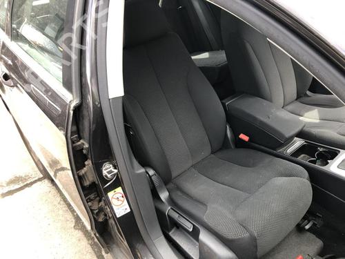right-front-seat-vw-passat-b6-variant-3c5-2005-2006-2007-2008-2009-2010-2011-35966248 main image