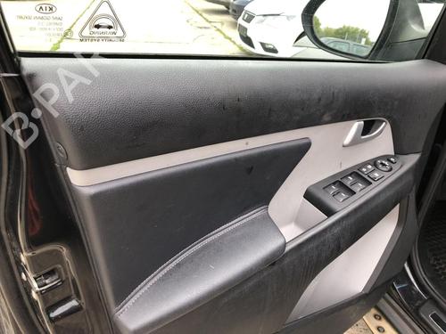 Front left panel KIA SPORTAGE III (SL) 2.0 CRDi AWD | BP31958817C58 