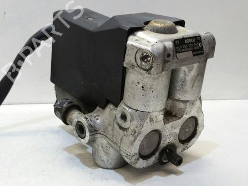 Used ABS pump MERCEDES-BENZ E-CLASS T-Model (S124) E 300 T Turbo-D (124.193) (147 hp) 31780307