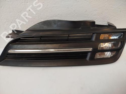 Gitter für NISSAN MICRA III (K12) 1.2 16V (65 hp) 31788570