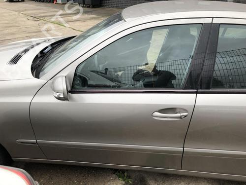 Used Left front door MERCEDES-BENZ E-CLASS (W211) E 200 Kompressor (211.042) (163 hp) 31959437