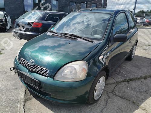 Brugte TOYOTA YARIS (_P1_) 1.3 (NCP10, SCP12_) (86 hp) 4402584