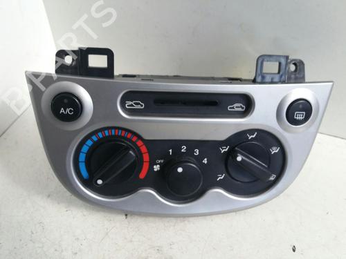 Used Climate control CHEVROLET MATIZ (M200, M250) 1.0 LPG (67 hp) 31779695