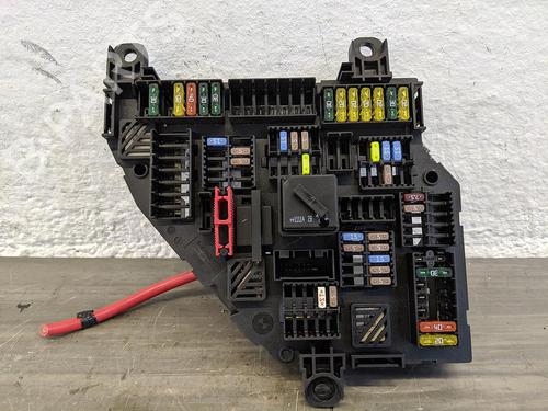 Sicherungskasten für BMW X3 (F25) xDrive 20 d (184 hp) 31782311