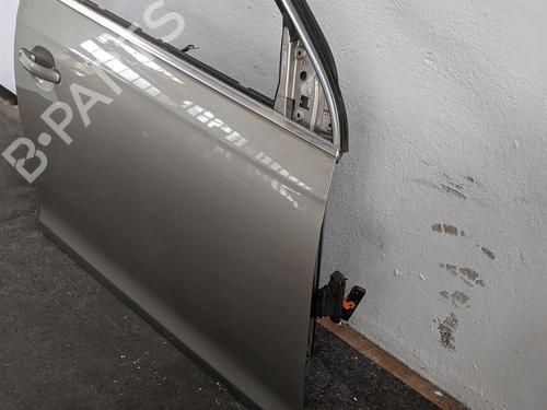 Right front door VW GOLF V Variant (1K5) 2.0 TDI 16V | BP31786600C3 