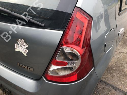 Used Right taillight Right taillight DACIA SANDERO 1.6 (BS0D, BS0B, BS0F, BS0H) (87 hp) 36364518 36364518