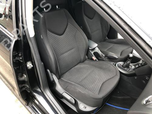 Used Right front seat PEUGEOT 308 SW I (4E_, 4H_) 2.0 HDi (150 hp) 31958842