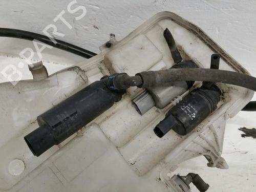 Used Windscreen washer tank BMW 3 Touring (E91) 320 d (177 hp) 31781192