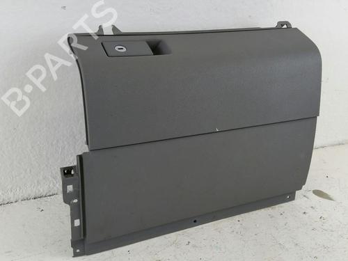 Dashboardkastje VW TOURAN (1T1, 1T2) 2.0 TDI 16V (140 hp) 31780930