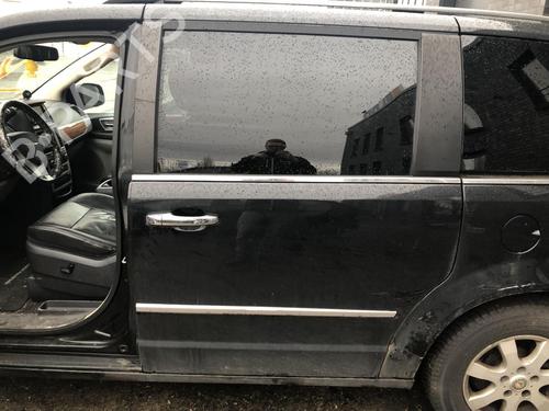 left-slide-door-lancia-voyager-mpv-404_-2011-2012-2013-2014-31791365 main image