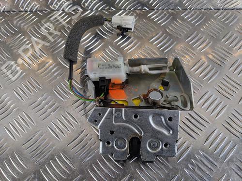 Bakluke lås NISSAN PRIMERA Hatchback (P11) 1.8 16V (114 hp) 31781943