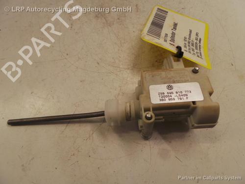 Elektronisk modul VW POLO IV Saloon (9A4, 9A2, 9N2, 9A6) 1.4 (75 hp) 31777671