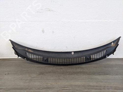 Grelha curcuvan SKODA ROOMSTER (5J7) 1.4 (86 hp) 31782271