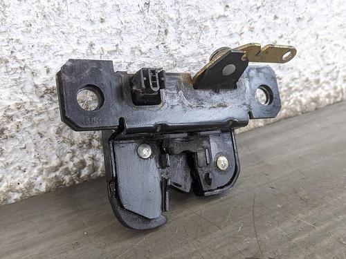 Bakluke lås VW PASSAT B5 Variant (3B5) 2.5 TDI Syncro/4motion (150 hp) 31784623