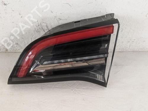 Farolim direito da mala TESLA MODEL Y (5YJY) Long Range All-wheel Drive (514 hp) 31787440