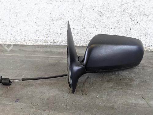Retrovisor esquerdo SKODA FABIA I Saloon (6Y3) 1.4 16V (75 hp) 31784034