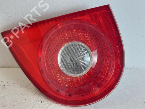 Farolim direito da mala NISSAN PRIMERA Hatchback (P11) 1.8 16V (114 hp) 31788002