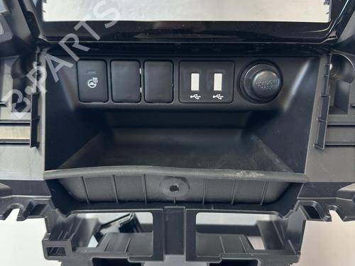 Air vent MITSUBISHI ECLIPSE CROSS (GK_, GL_) Plug-in Hybrid 4WD (GL3W) | BP31788474I21