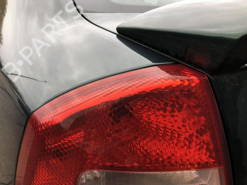 Left taillight SKODA OCTAVIA II (1Z3) 1.9 TDI | BP31787983C34