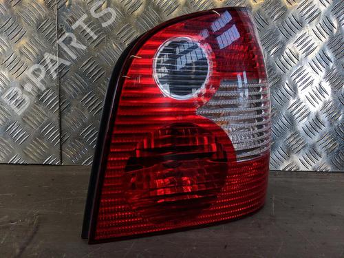 Used Right taillight NISSAN PRIMERA Hatchback (P11) 1.8 16V (114 hp) 31781790