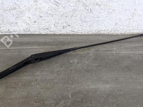 Ruitenwisserarm voor FORD FOCUS II Convertible 2.0 (145 hp) 31784078