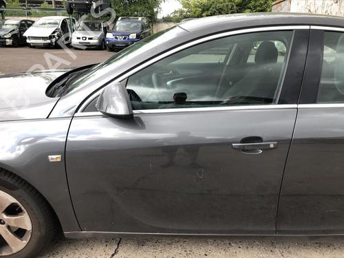 Used Left front door OPEL INSIGNIA A (G09) 2.0 CDTI 4x4 (68) (163 hp) 31959190