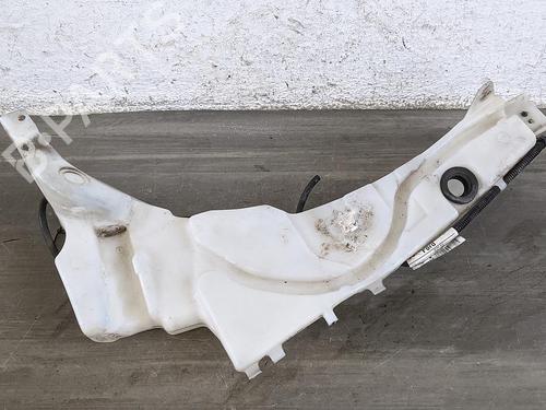 Ruitensproeierreservoir FORD FOCUS II Convertible 2.0 (145 hp) 31784131