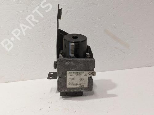 Used ABS pump LANCIA YPSILON (843_) 1.4 (843.AXG1A) (78 hp) 31785490
