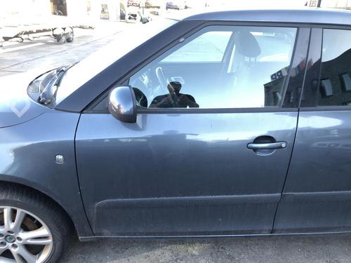 Used Left front door SKODA FABIA II (542) 1.4 (86 hp) 32766211