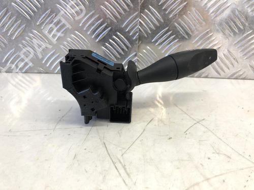 Steering column stalk FORD FIESTA V (JH_, JD_) 1.3 | BP31785352I23