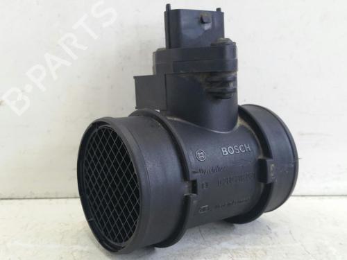 Used Mass air flow sensor NISSAN PRIMERA Hatchback (P11) 1.8 16V (114 hp) 32274335