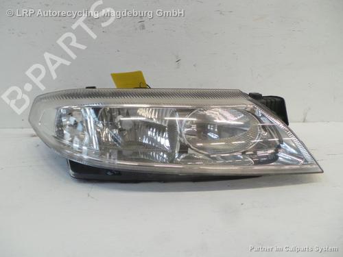 Used Right headlight RENAULT LAGUNA II Grandtour (KG0/1_) 1.8 16V (KG0J) (116 hp) 31777692