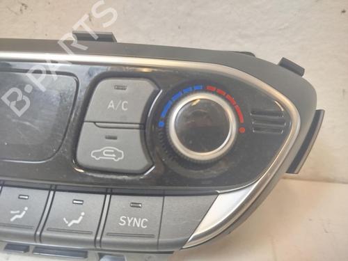Climate control HYUNDAI i30 FASTBACK (PDE, PDEN) 1.0 T-GDI hybrid 48V | BP31791137I5