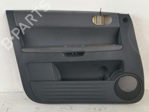 Guarnecido delantero izquierdo MITSUBISHI COLT VI (Z3_A, Z2_A) 1.3 (Z21A) (95 hp) 31780962